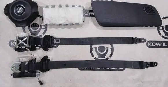 Volkswagen Polo V 6R Airbag set 6R0880201J81U 6R0880204 6R0880204A