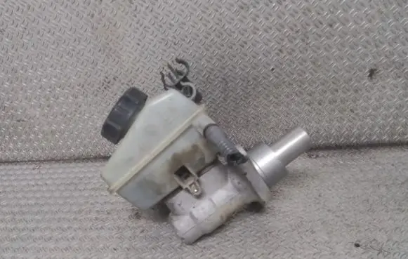 Opel Zafira B Master brake cylinder 32067271