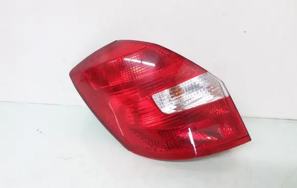 Skoda Fabia Mk2 (5J) Rear/tail lights 5J6945095 5J6945111 5J6945095A