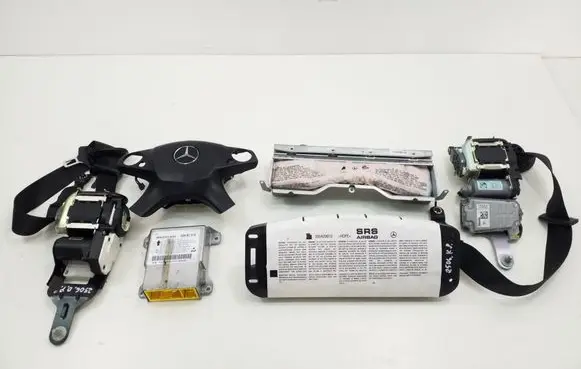 Mercedes-Benz C W204 Airbag set with panel 