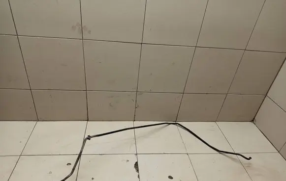 Volvo V70 Air conditioning (A/C) pipe/hose 