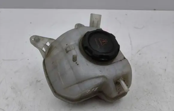 Seat Ibiza V (KJ) Coolant expansion tank/reservoir 2Q0121407B