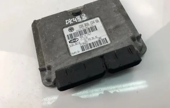 Skoda Fabia Mk1 (6Y) Engine control unit/module ECU 036906034GN