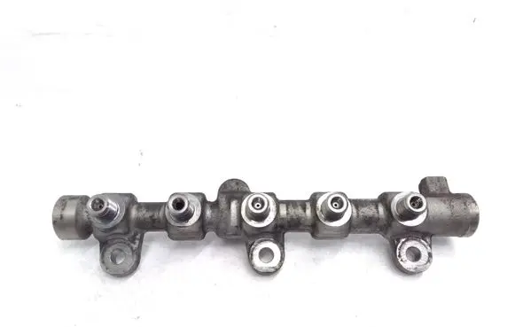 Renault Master III Fuel main line pipe 8201028992B 0445214212