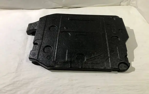 BMW X5 F15 Spare wheel section trim 15483405