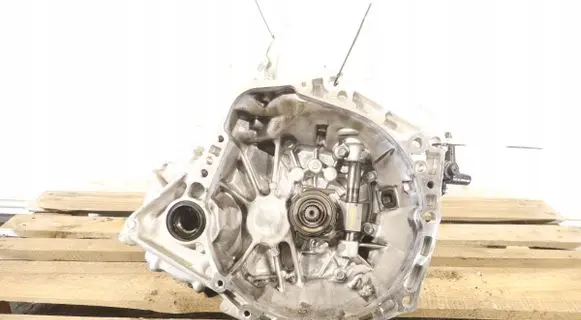 Toyota Aygo AB40 Manual 5 speed gearbox 20TT58