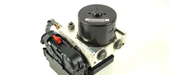 Skoda Octavia Mk2 (1Z) ABS Pump 1K0614117J 1K0907379P