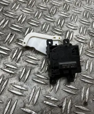 Lexus NX A/C air flow flap actuator/motor 0638002031
