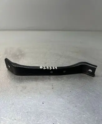 Audi A6 S6 C6 4F Radiator support slam panel bracket 4F0809892