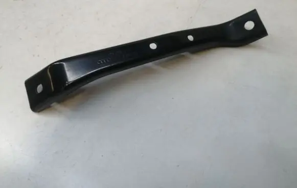 Audi A6 S6 C6 4F Radiator support slam panel bracket 4F0809891A