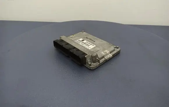 Seat Altea XL Engine control unit/module ECU 06A906033DA