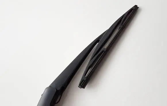 Subaru XV Rear wiper blade arm 35614 06226