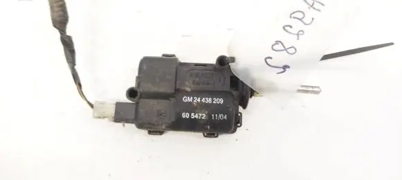 Opel Vectra C Central locking motor 24438209 605472