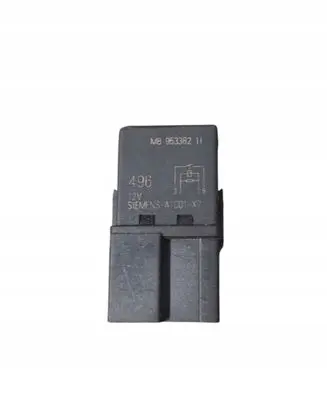 Volvo V40 Other relay MB953382