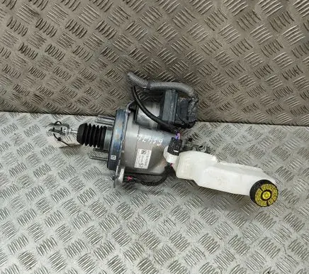 Toyota Yaris Cross Brake booster 472100D090 0204856672