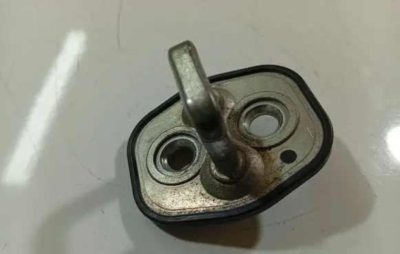Peugeot 407 Rear door lock loop/hook striker 