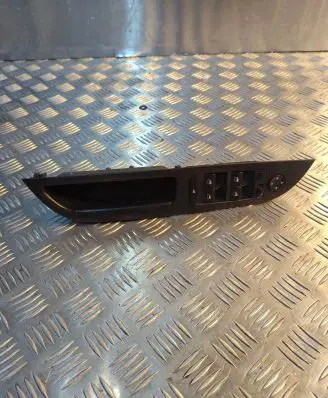 BMW 5 E60 E61 Electric window control switch 9122111