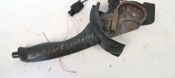 Hyundai Lantra II Handbrake/parking brake lever assembly