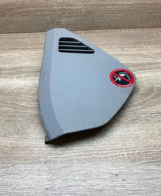 Mercedes-Benz E W211 Dashboard side end trim 2116800678 T0013784 USED