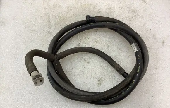 Mercedes-Benz GL X164 Headlight washer hose/pipe A1648600092