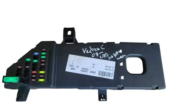 Opel Vectra C Comfort/convenience module 13223679 13193588