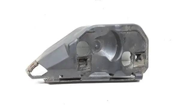 Volvo V50 Front bumper mounting bracket 31265397