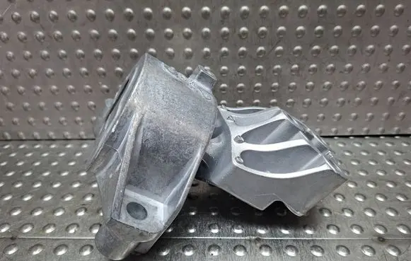 Fiat Doblo Engine mount bracket S27649766 517991100