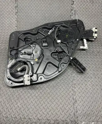 Dodge Durango Rear window lifting mechanism without motor 68231076AA