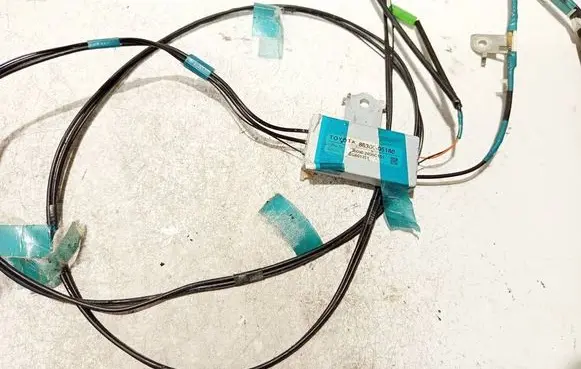 Toyota Avensis T270 Antenna control unit 8630005180