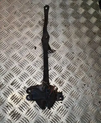Toyota Land Cruiser (J120) Engine bonnet/hood lock/catch