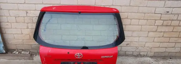 Toyota Corolla E120 E130 Tailgate/trunk/boot lid