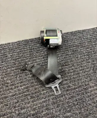 Volvo XC90 Third row seat belt 31484584 16082019 626938500