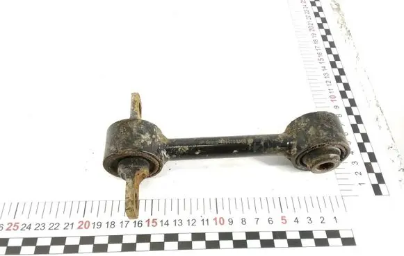 Volvo S40, V40 Rear control arm 4950200300