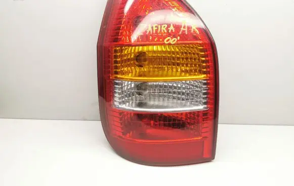 Opel Zafira A Rear/tail lights 62280