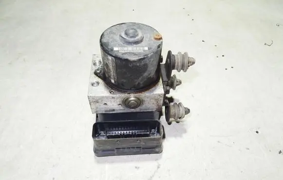 Volkswagen Caddy ABS Pump 1K0907379AC 1K0614517AE