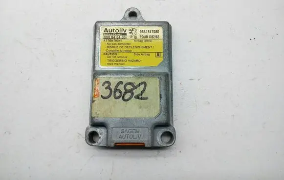 Peugeot 406 Airbag control unit/module 9631847080