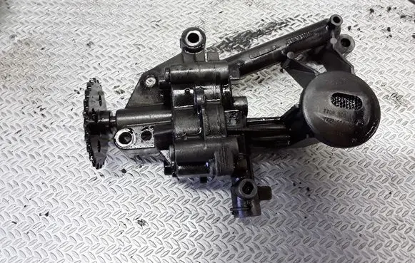 Renault Espace - Grand espace IV Oil pump 8200171405