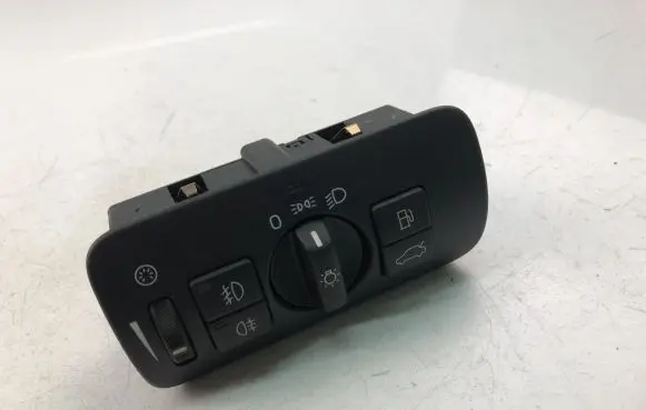 Light switch