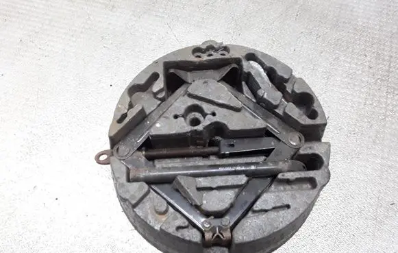 Opel Vectra C Tool set 13162851