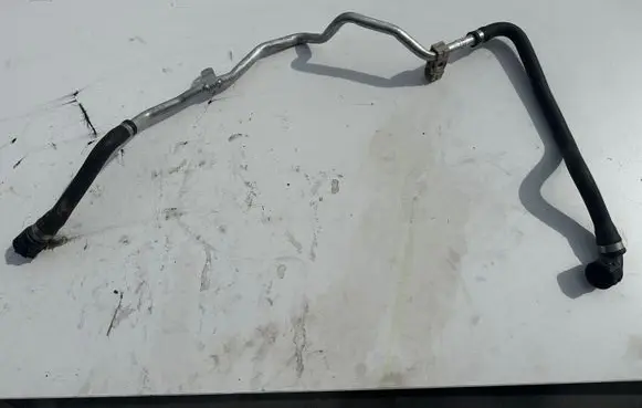 BMW X1 F48 F49 Engine coolant pipe/hose 7646679 S2100454
