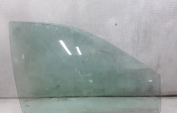 Nissan Micra Front door window glass four-door