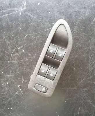 Renault Laguna II Electric window control switch 26515
