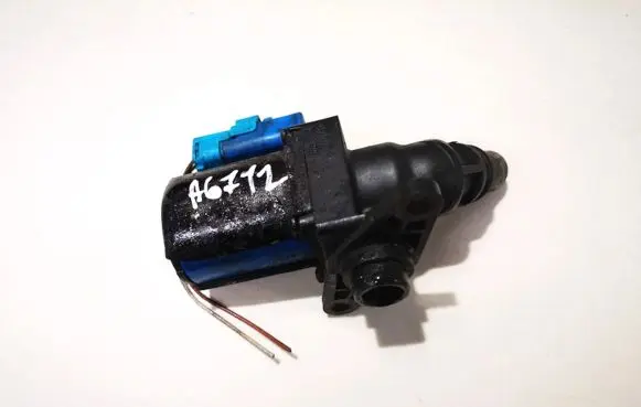 Peugeot 807 Coolant heater control valve 9640937480