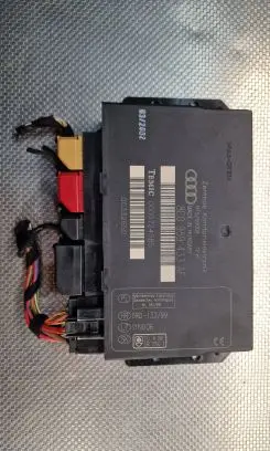 Audi A4 S4 B6 8E 8H Comfort/convenience module 8E0959433AF