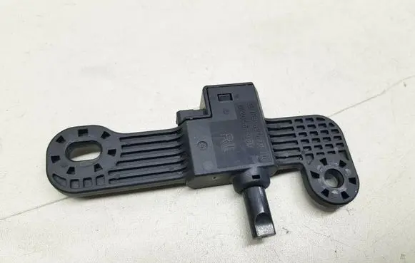 Mercedes-Benz B W245 Seat heating switch A698207010