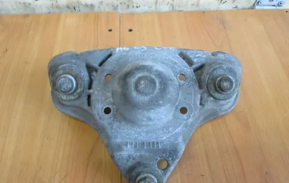 Audi A6 S6 C5 4B Coil spring mount 8D0412383E
