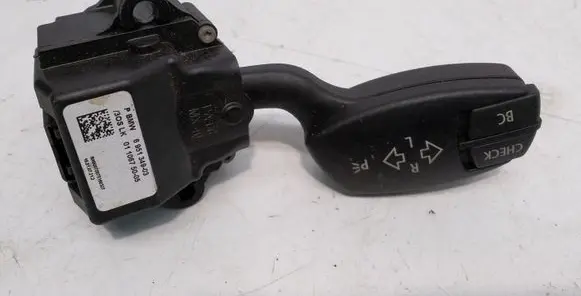 BMW 5 E60 E61 Indicator stalk 6951349