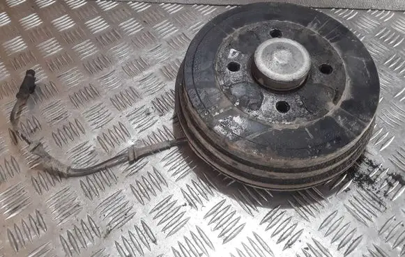 Nissan Note (E11) Rear wheel hub spindle/knuckle 8200896145