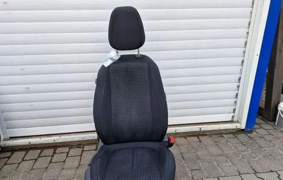 Peugeot 308 Front passenger seat 