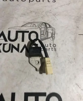 Toyota Avensis T250 Antenna control unit 90080 88002 25020H